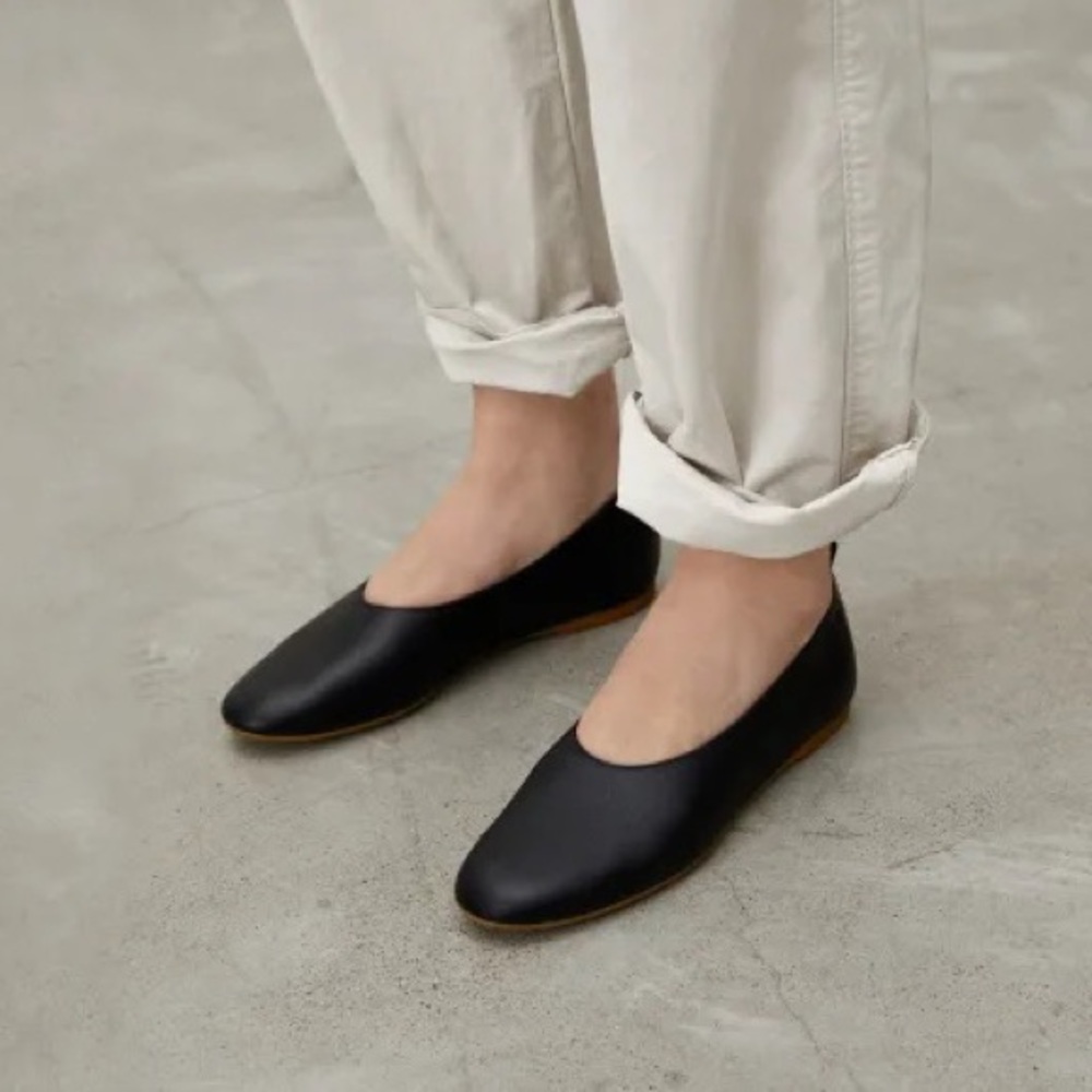Everlane Day Glove flats